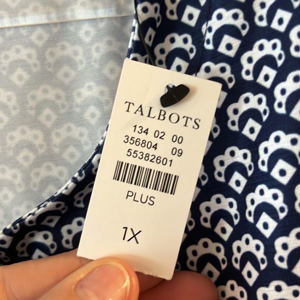t by Talbots navy and white  Sleeveless Top with lime Accent - Picture 6 of 6